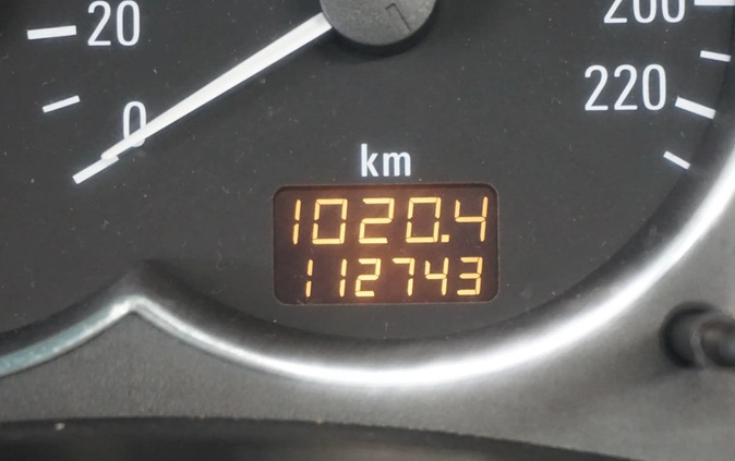 Opel Meriva cena 9900 przebieg: 112000, rok produkcji 2004 z Kluczbork małe 596